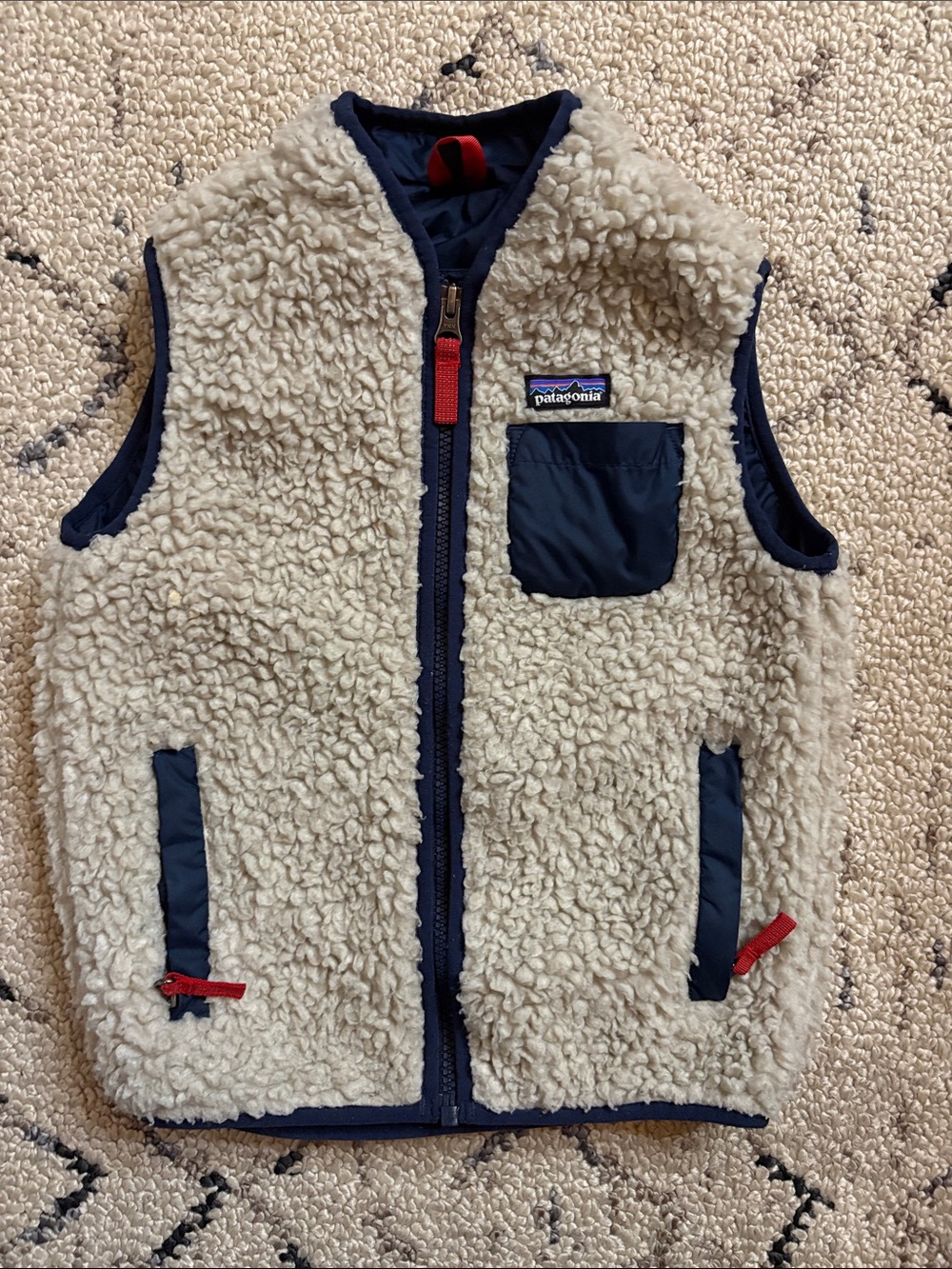 Patagonia Kids Cream Sherpa Fleece Vest (5T)